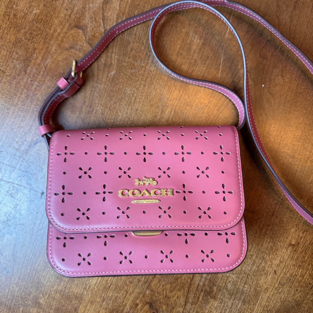 Coach Crossbody‎ Bag Women Mini Rouge Pink Mini Brynn Laser Cut Leather CA792